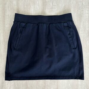 T by Talbots Navy Skort Size Small